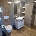 Pensionat Julia-pokoje W Centrum, Ogrod, Sauna, Grill Ustroń