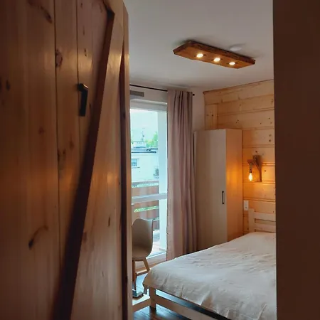 Julia-pokoje W Centrum, Ogrod, Sauna, Grill Ustron