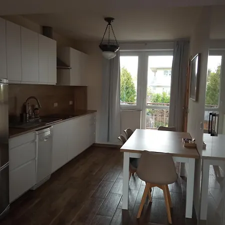 Julia-pokoje W Centrum, Ogrod, Sauna, Grill 3* Устронь
