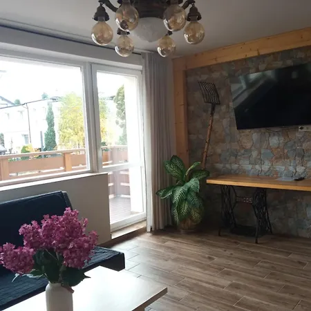 Julia-pokoje W Centrum, Ogrod, Sauna, Grill אוסטראון