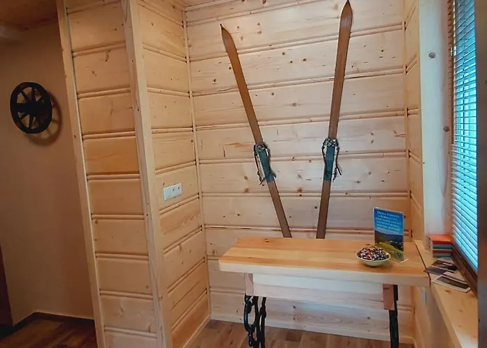 בית הארחה Julia-pokoje W Centrum, Ogrod, Sauna, Grill אוסטראון